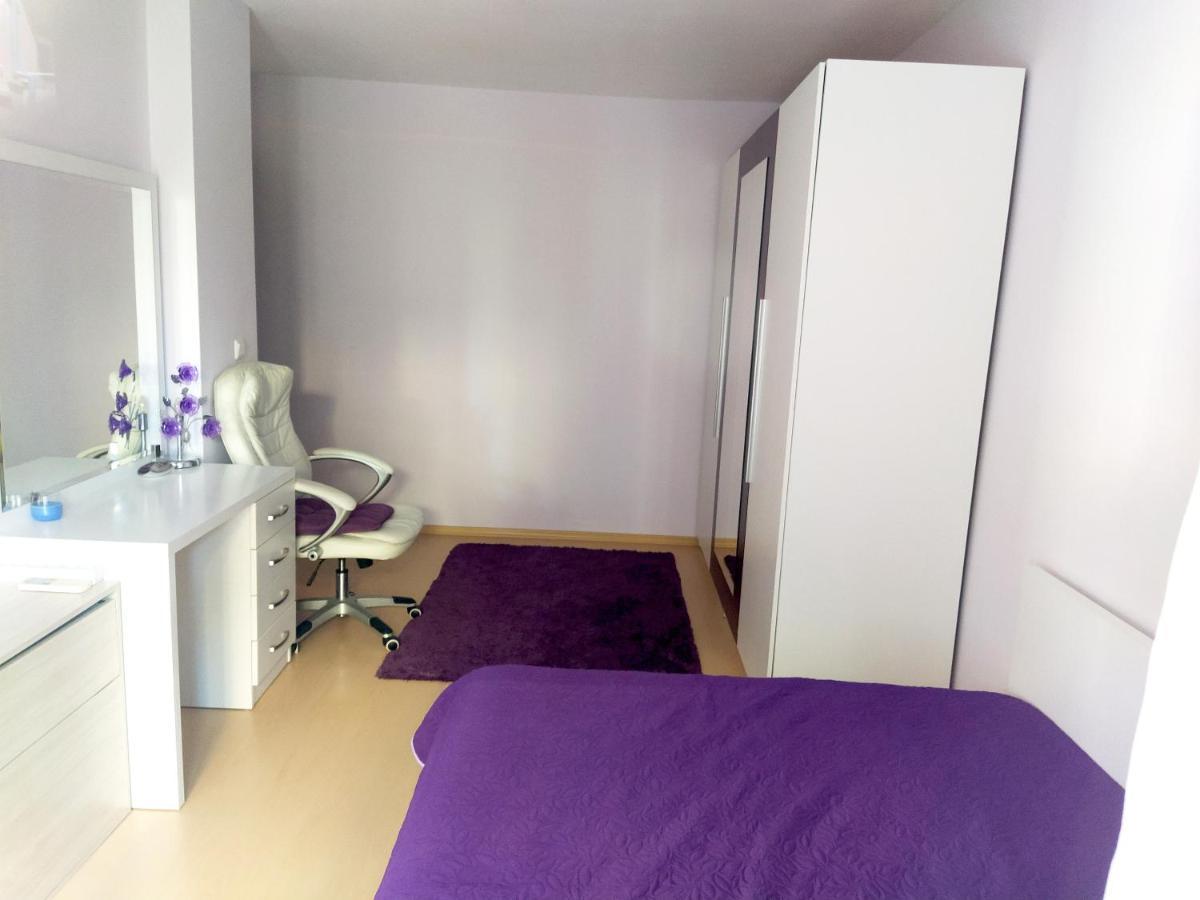 Modern Apartment In Burgasz Kültér fotó