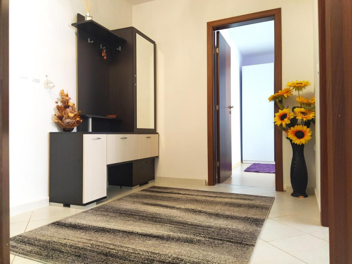 Modern Apartment In Burgasz Kültér fotó